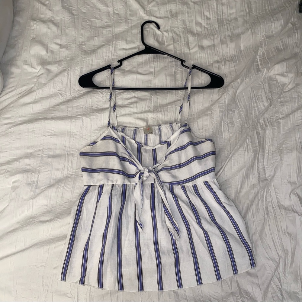 Tie front top